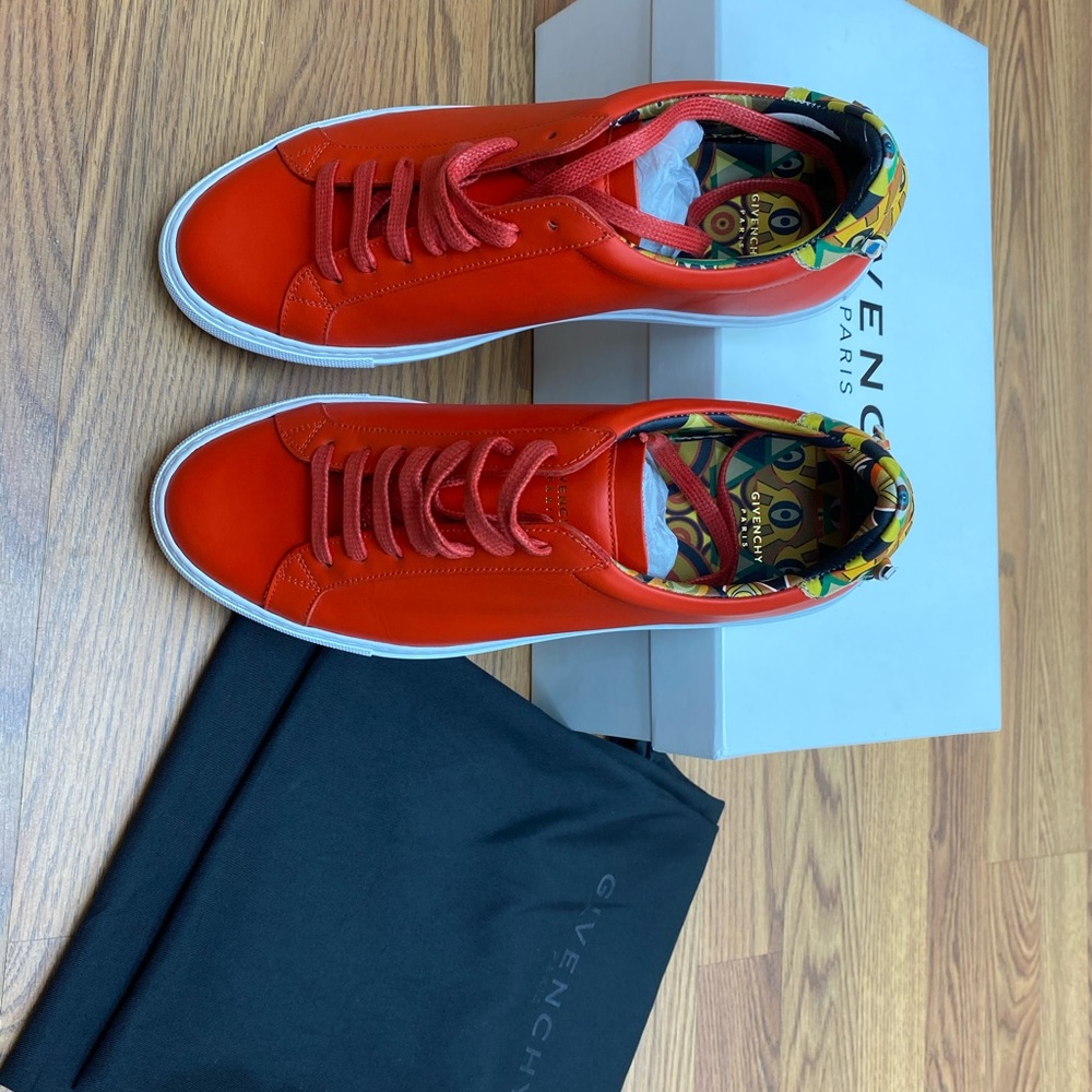 Givenchy Sneaker Red 🔥😱👇🏼👇🏼 - Picture 3 of 8